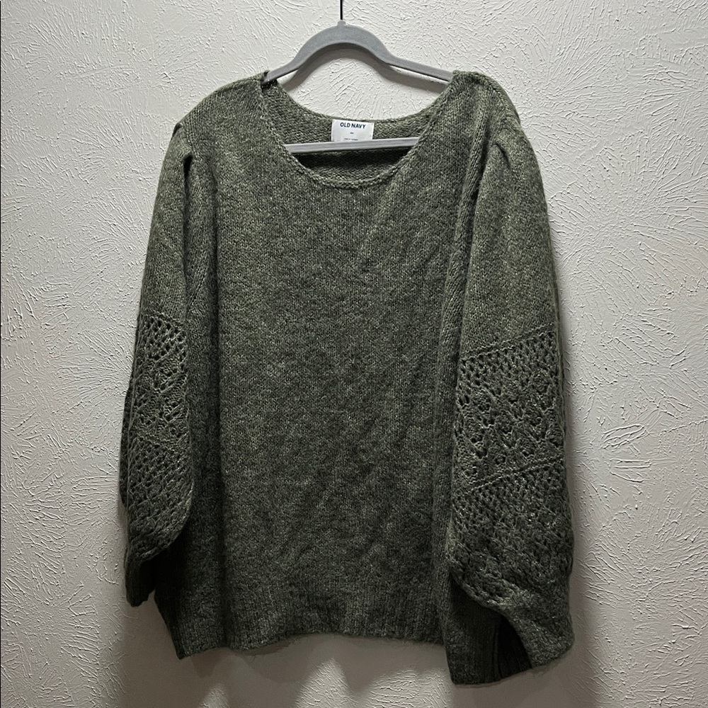 Old Navy Women's Olive Knit Sweater